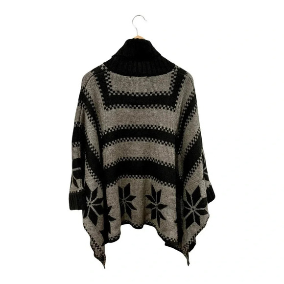 525 America Cashmere Wool Blend Turtleneck Poncho - Picture 2 of 7